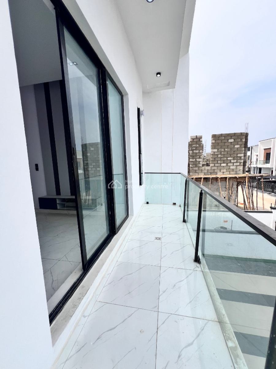 5 Bedrooms Duplex with Bq & Pool, Ikota, Lekki, Lagos, Detached Duplex for Sale