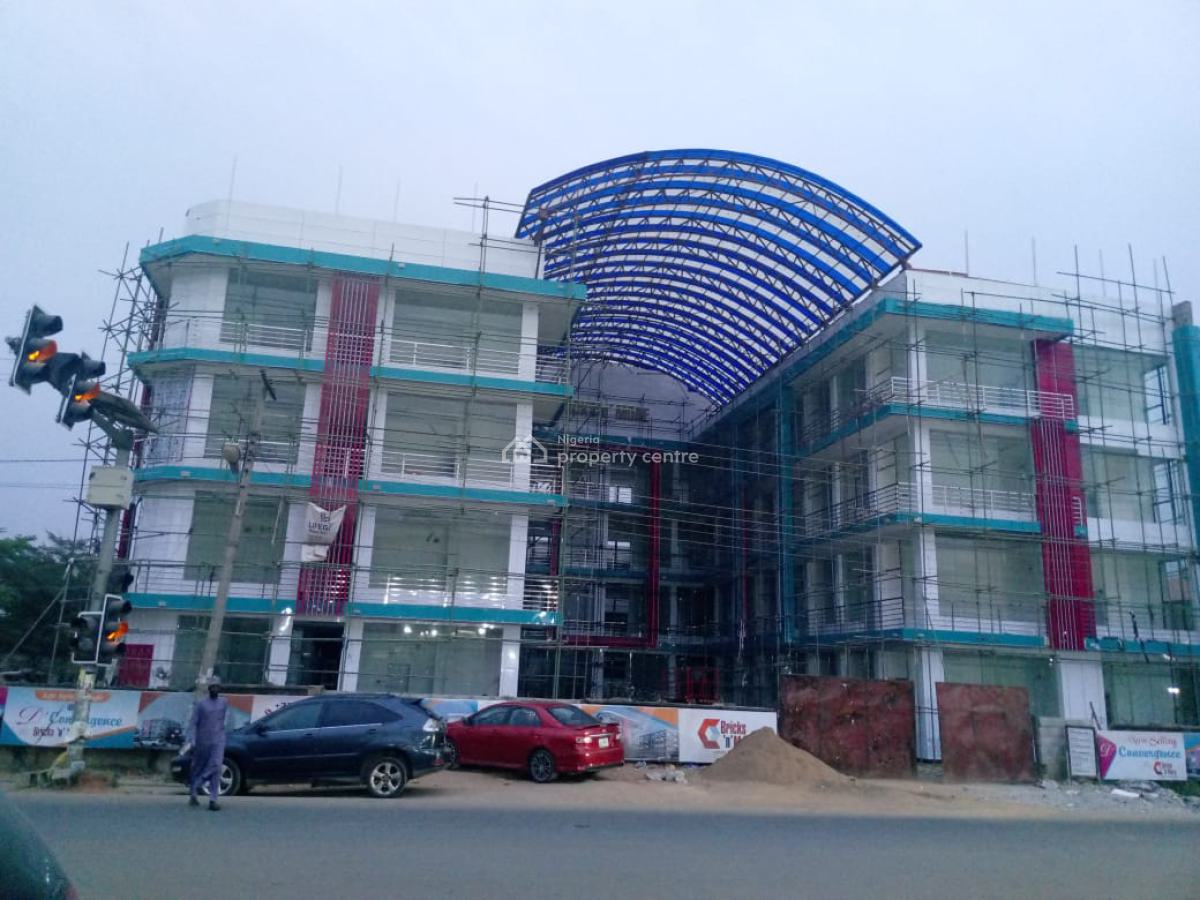 Office Space, 1st Avenue, Gwarinpa, Abuja, Plaza / Complex / Mall for Rent