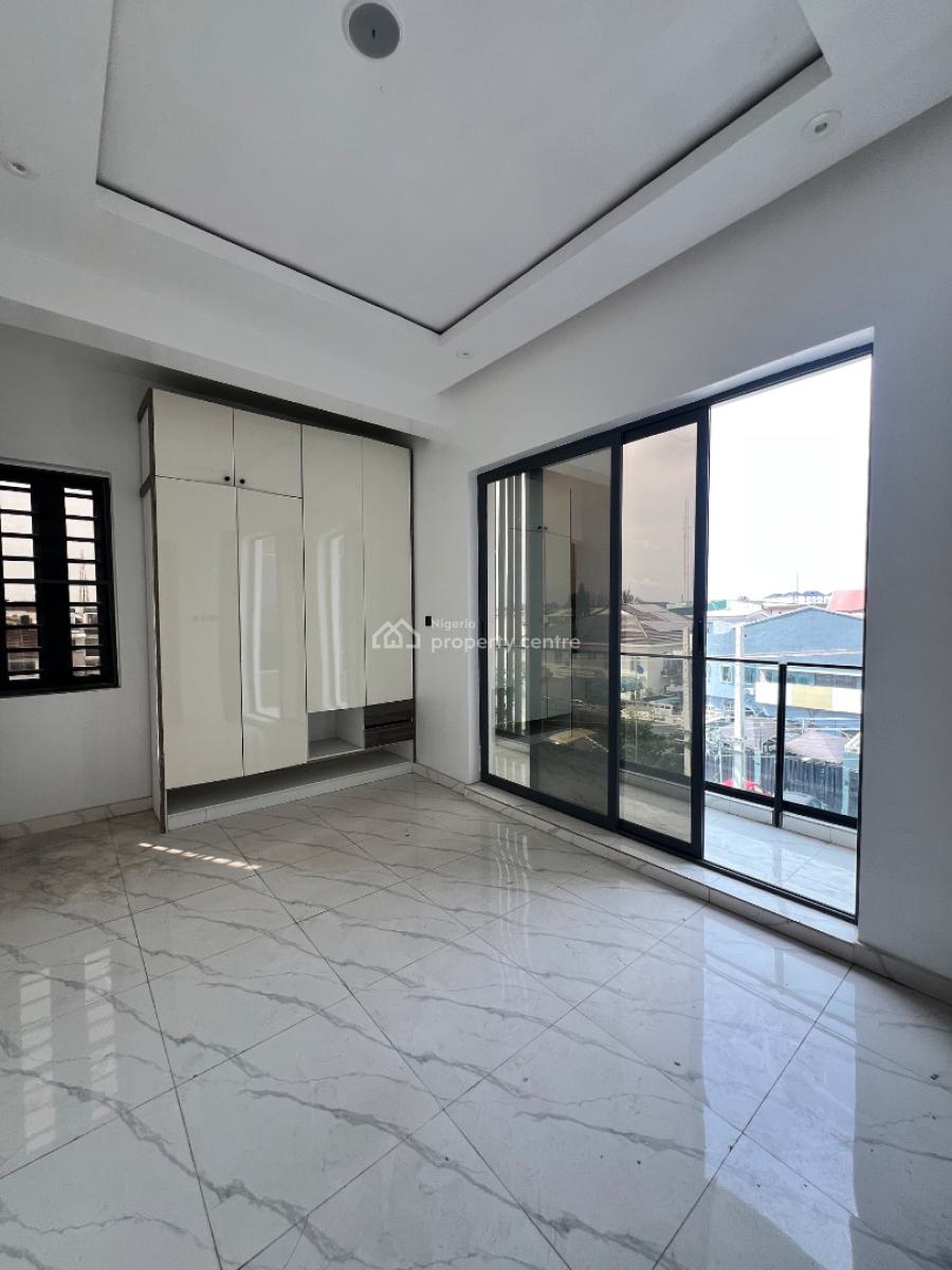 Brand New 3 Bedroom Apartment with Swimming Pool, Lekki Phase 1, Lekki, Lagos, Flat / Apartment for Sale