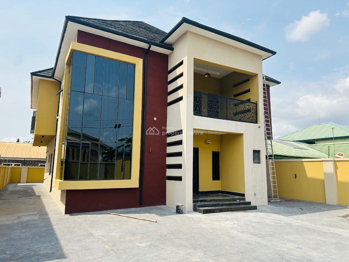 5 Bedroom Duplex with Gatehouse, Gra Phase 1 Off Sss Road, Asaba, Delta, Detached Duplex for Sale