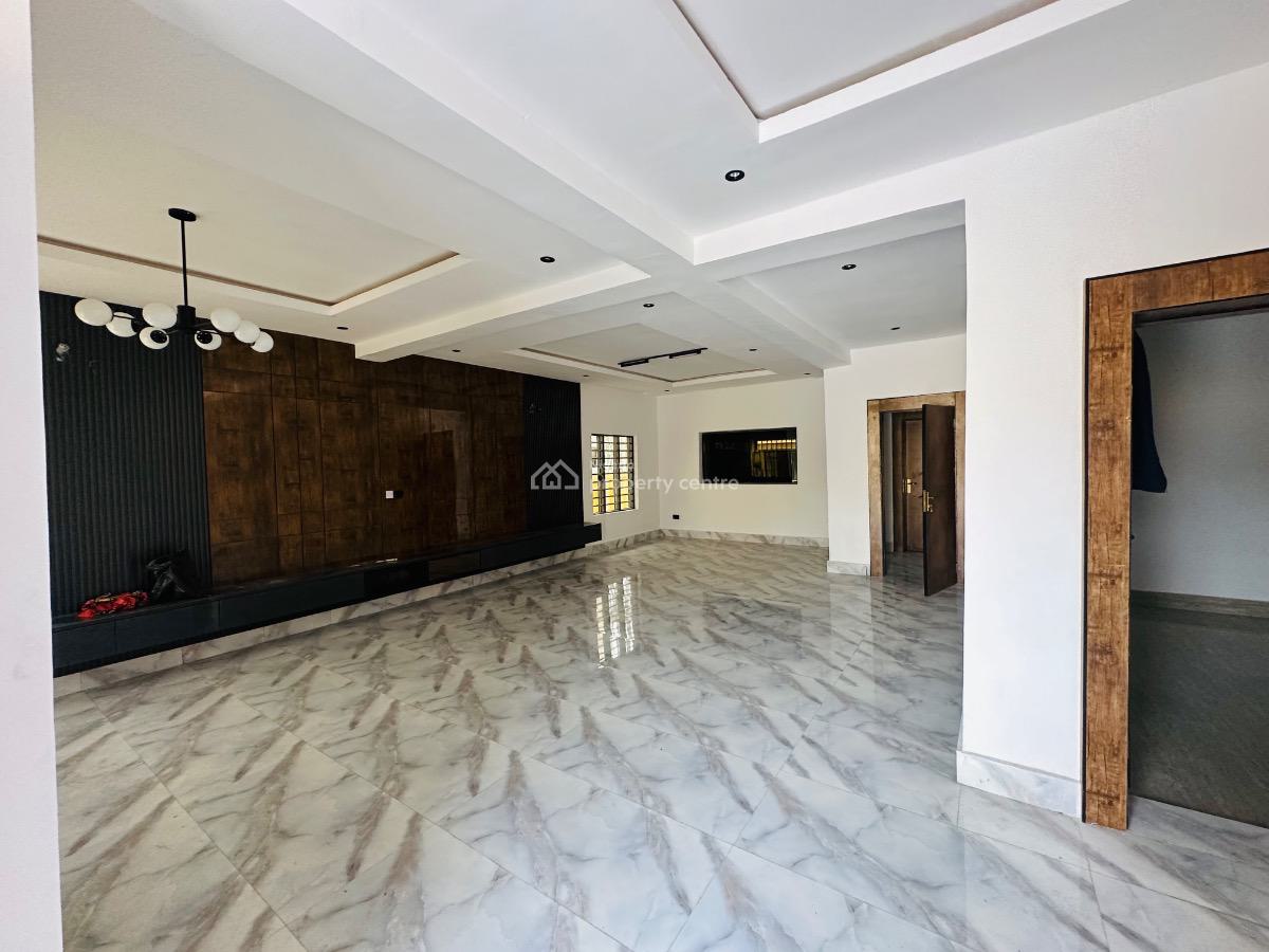 5 Bedroom Duplex with Gatehouse, Gra Phase 1 Off Sss Road, Asaba, Delta, Detached Duplex for Sale