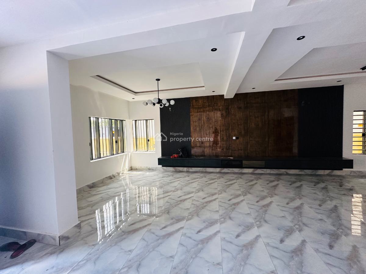 5 Bedroom Duplex with Gatehouse, Gra Phase 1 Off Sss Road, Asaba, Delta, Detached Duplex for Sale