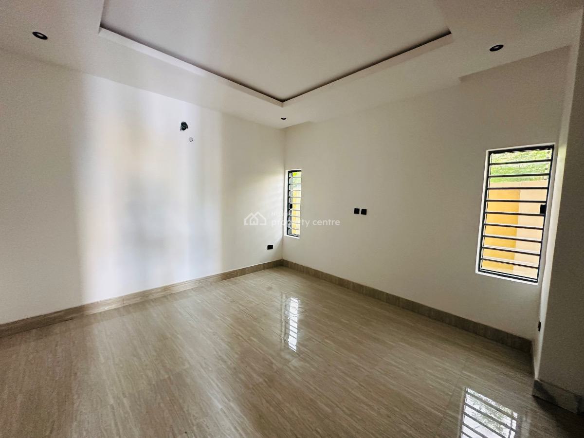 5 Bedroom Duplex with Gatehouse, Gra Phase 1 Off Sss Road, Asaba, Delta, Detached Duplex for Sale