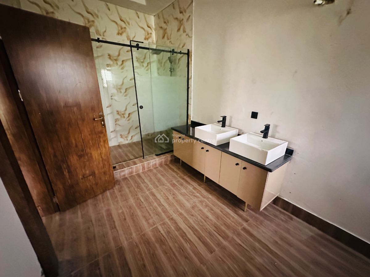 5 Bedroom Duplex with Gatehouse, Gra Phase 1 Off Sss Road, Asaba, Delta, Detached Duplex for Sale