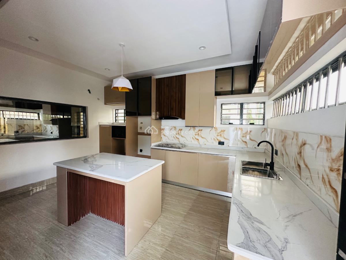 5 Bedroom Duplex with Gatehouse, Gra Phase 1 Off Sss Road, Asaba, Delta, Detached Duplex for Sale