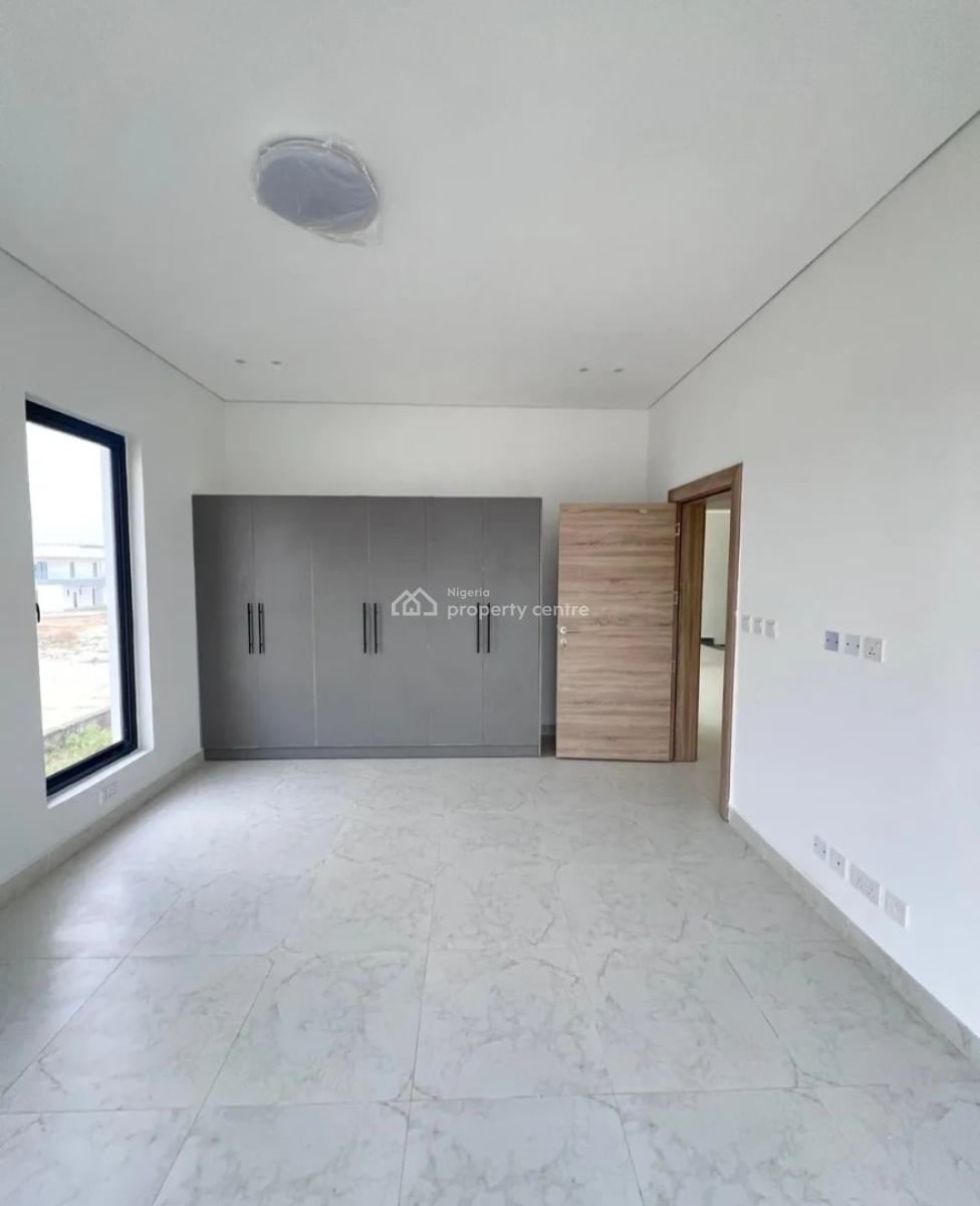 Contemporary Luxurious Designed Beach-view 6 Bedroom Detached House, Osapa, Lekki, Lagos, Detached Duplex for Rent