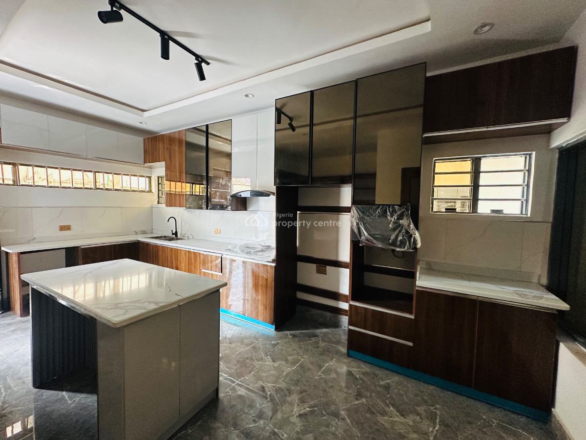 4 Bedroom Duplex, Gra Phase 1, Asaba, Delta, Detached Duplex for Sale