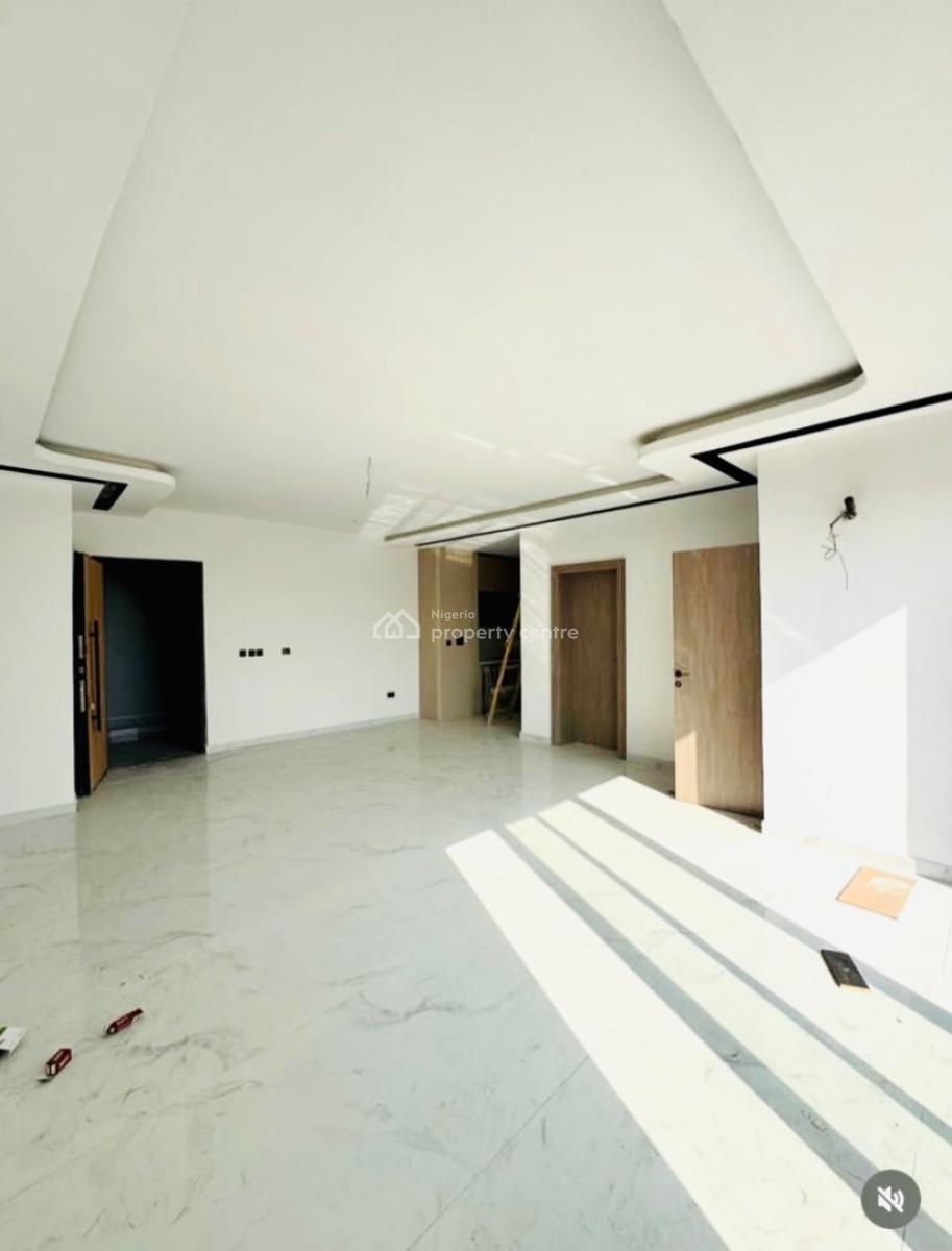 Luxury 2 Bedroom Apartment with Swimming Pool and Elevator, Lekki Phase 1, Lekki, Lagos, Flat / Apartment for Rent