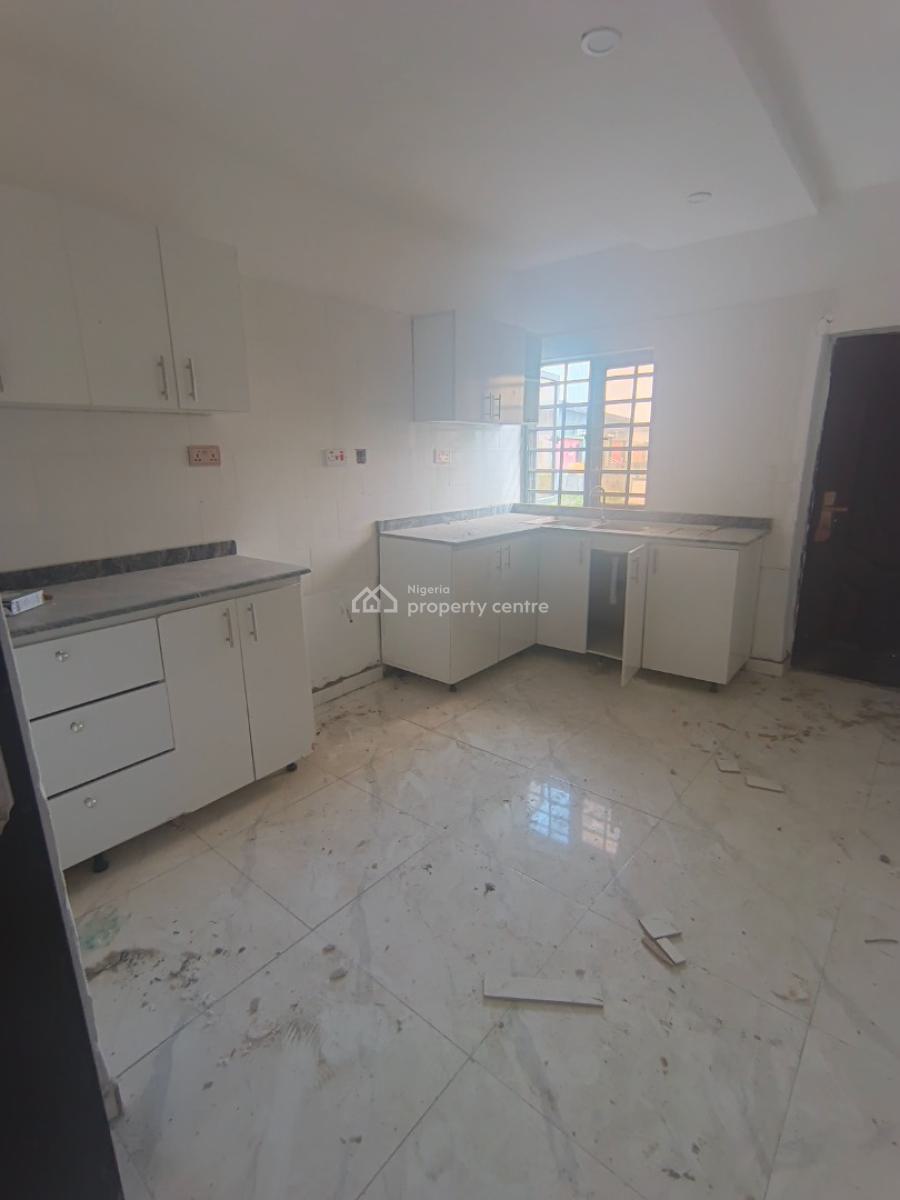 Cozy Spacious 3 Bedroom, Awoyaya, Oribanwa, Ibeju Lekki, Lagos, Flat / Apartment for Rent