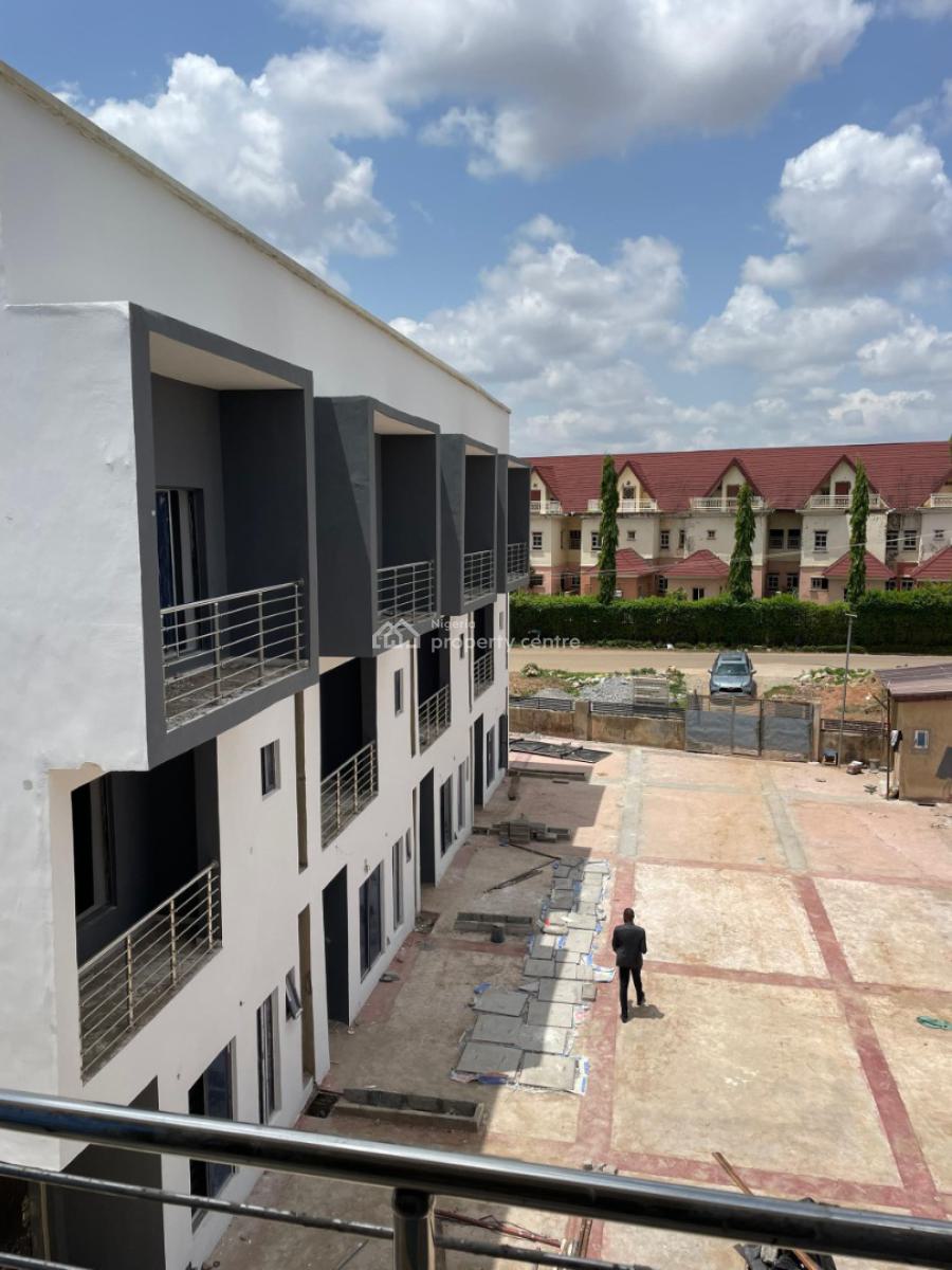 5 Bedrooms Terrace Duplex with Bq All Ensuite, Opposite Shell Coop Estate, Gaduwa, Abuja, Terraced Duplex for Sale
