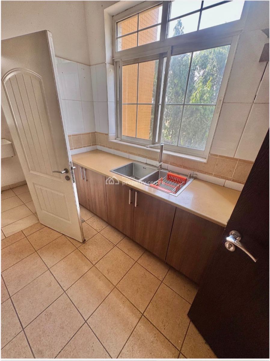 Luxurious and Elegantly Finished 2 Bedroom Apartment, Maitama District, Abuja, Flat / Apartment for Rent