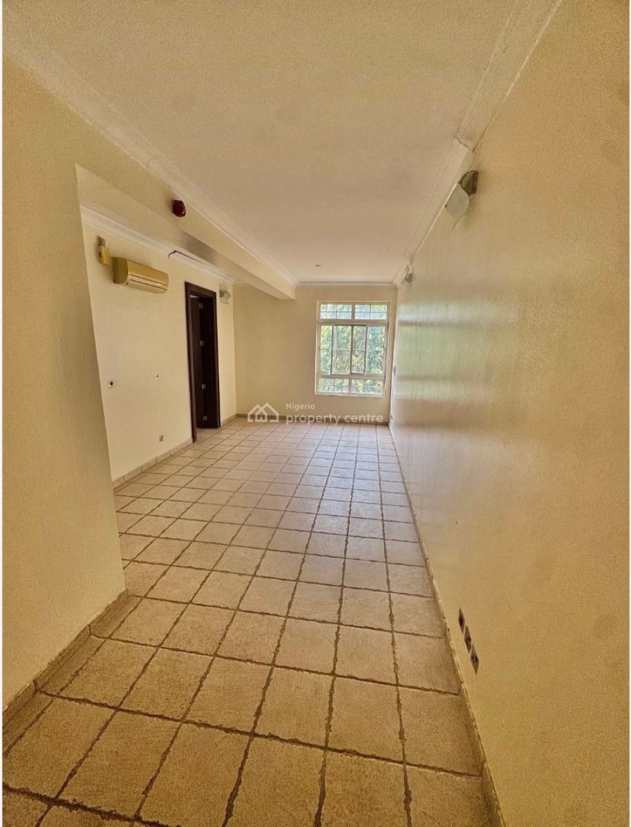 Luxurious and Elegantly Finished 2 Bedroom Apartment, Maitama District, Abuja, Flat / Apartment for Rent