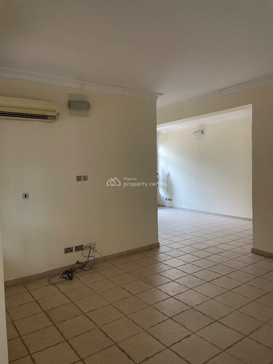 Luxurious and Elegantly Finished 2 Bedroom Apartment, Maitama District, Abuja, Flat / Apartment for Rent