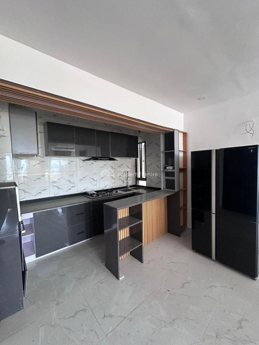 Super Luxury 5 Bedroom Fully Furnished Maisonette in a Prestigious Estate, Lekki, Lagos, Flat / Apartment for Sale