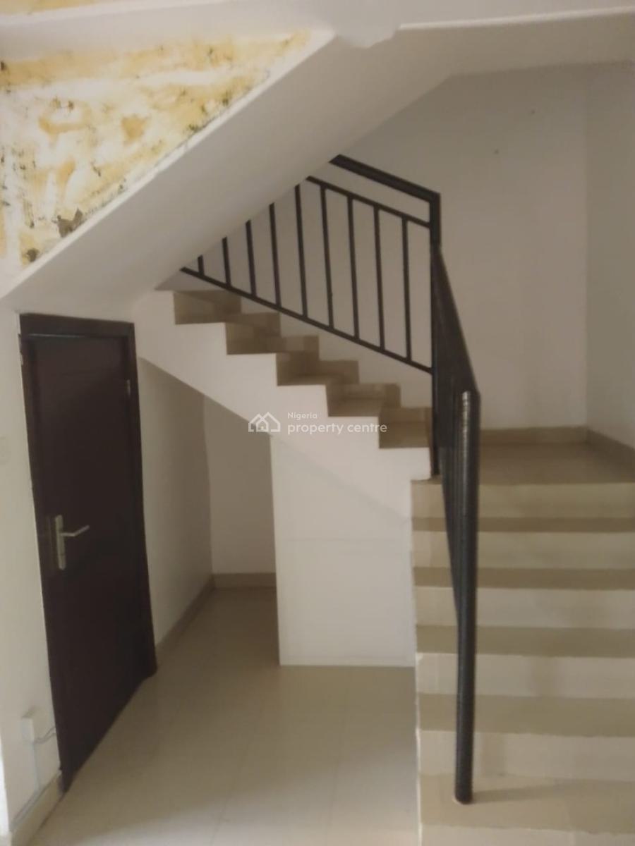 Well Maintained 4-bedroom Elevated Bungalow, Diamond Estate, Monastery Rd, Sangotedo, Ajah, Lagos, Detached Bungalow for Rent