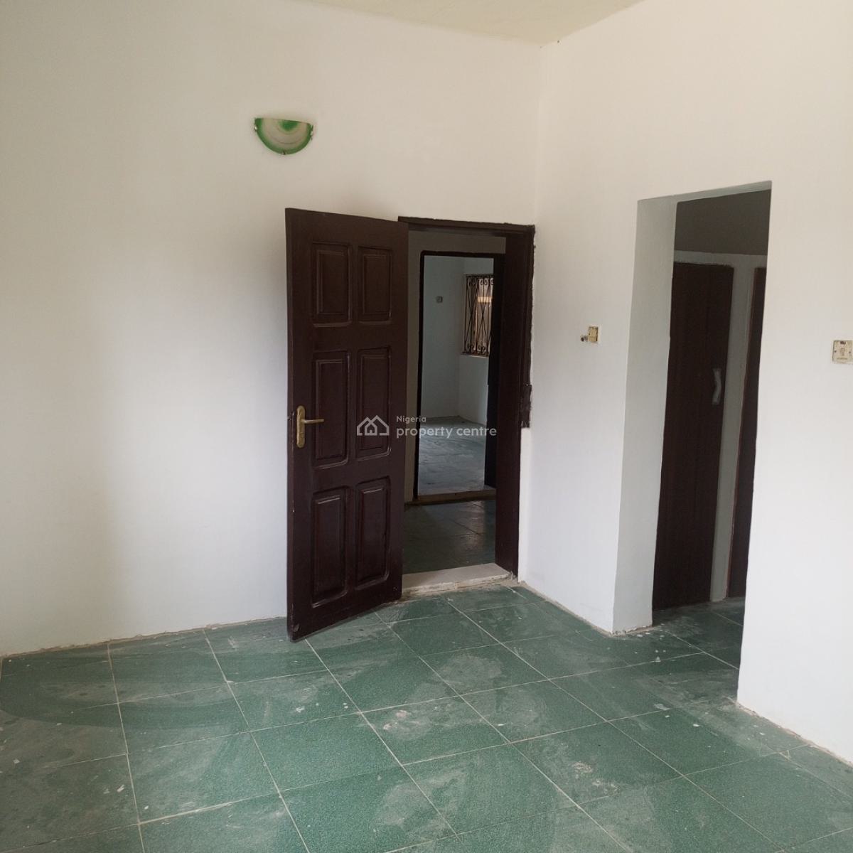 Spacious and Sharp 3 Bedroom Apartment (downstairs), Harmony Estate Lamgbasa, Ajah, Lagos, Flat / Apartment for Rent