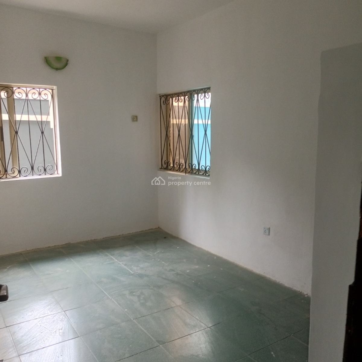Spacious and Sharp 3 Bedroom Apartment (downstairs), Harmony Estate Lamgbasa, Ajah, Lagos, Flat / Apartment for Rent