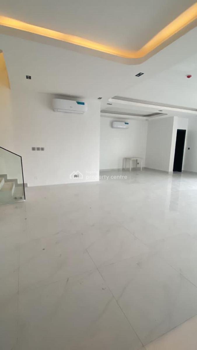 Luxury 4 Bedroom Maisonette, Off Queens Drive, Ikoyi, Lagos, Flat / Apartment for Sale