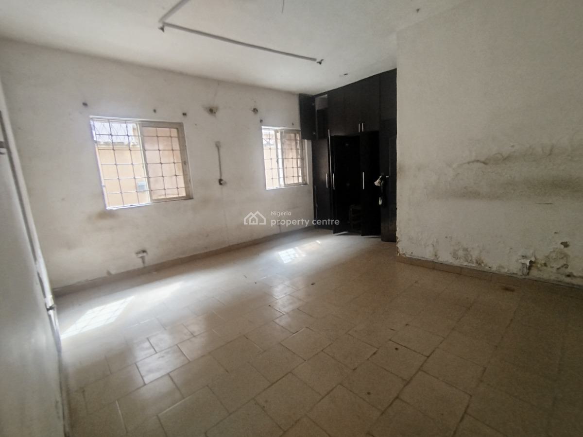 Self Serviced 3 Bedroom Apartment, Off Durosimi Etti Road, Lekki Phase 1, Lekki, Lagos, Office Space for Rent