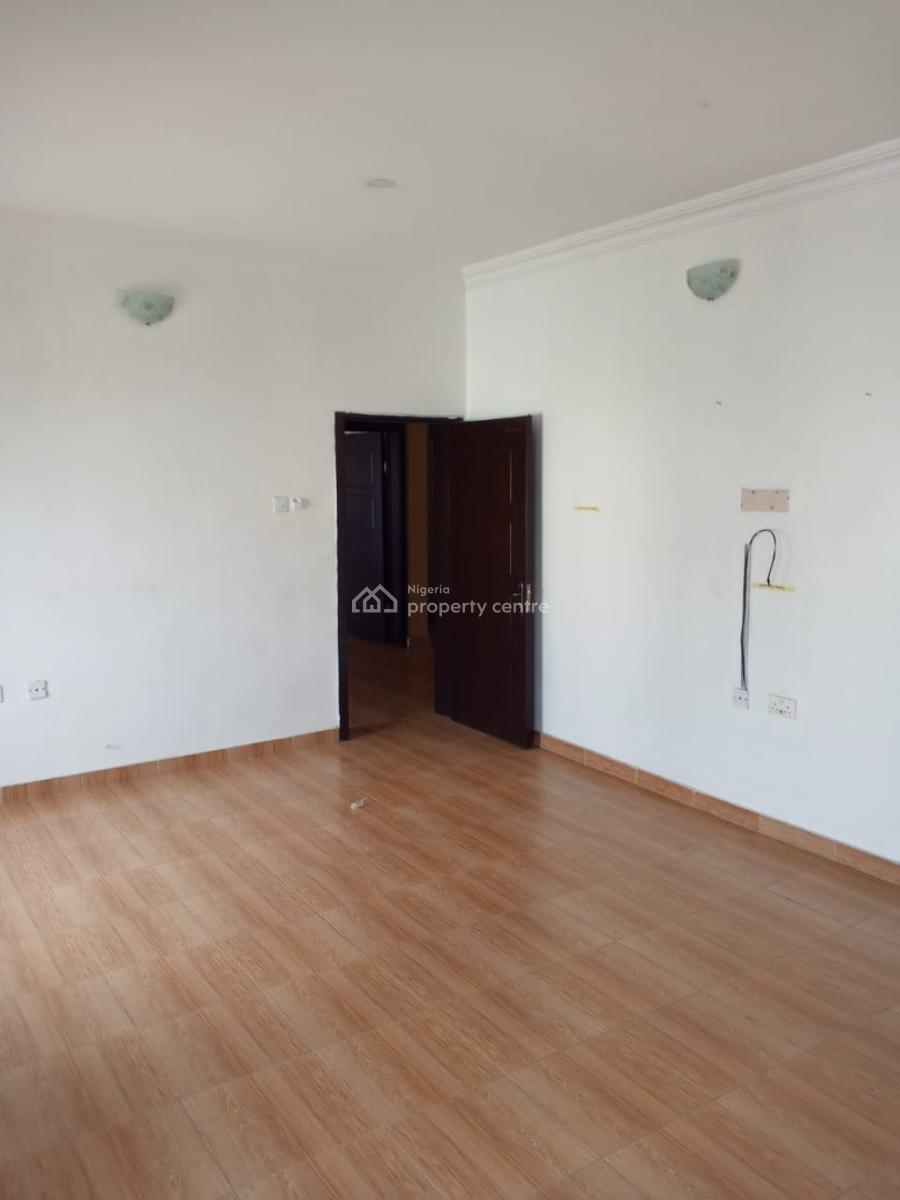 Clean Standard Spacious 4 Bedroom Fully Detached House, Badore, Ajah, Lagos, Detached Duplex for Rent