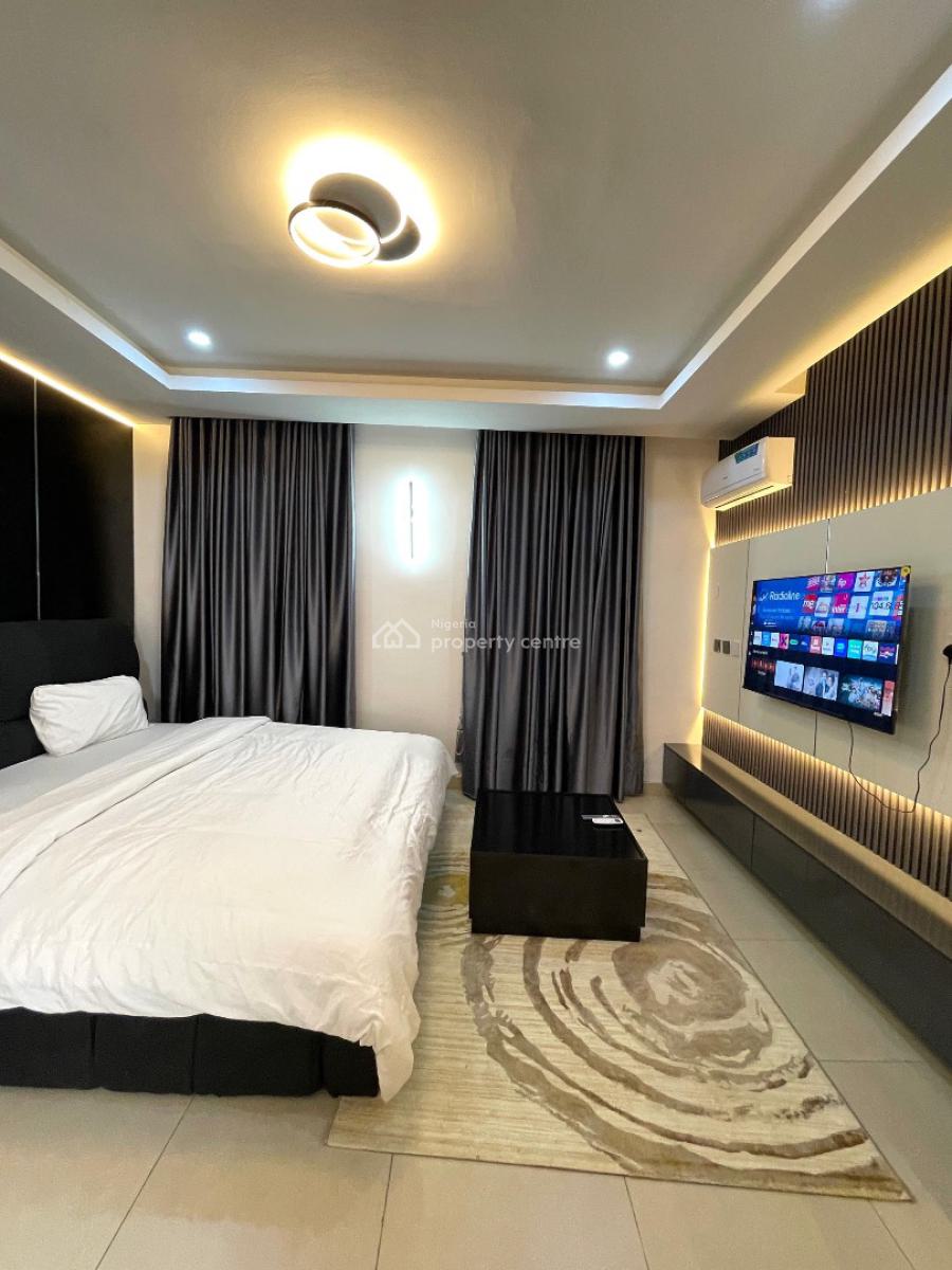 Elegant Two Bedroom, Navy Quarters, Jahi, Abuja, Flat / Apartment Short Let