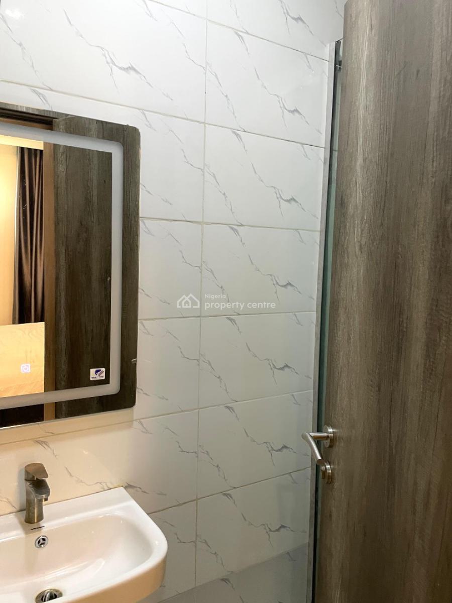 Elegant Two Bedroom, Navy Quarters, Jahi, Abuja, Flat / Apartment Short Let