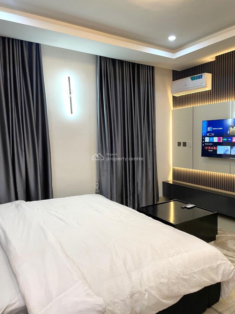 Elegant Two Bedroom, Navy Quarters, Jahi, Abuja, Flat / Apartment Short Let