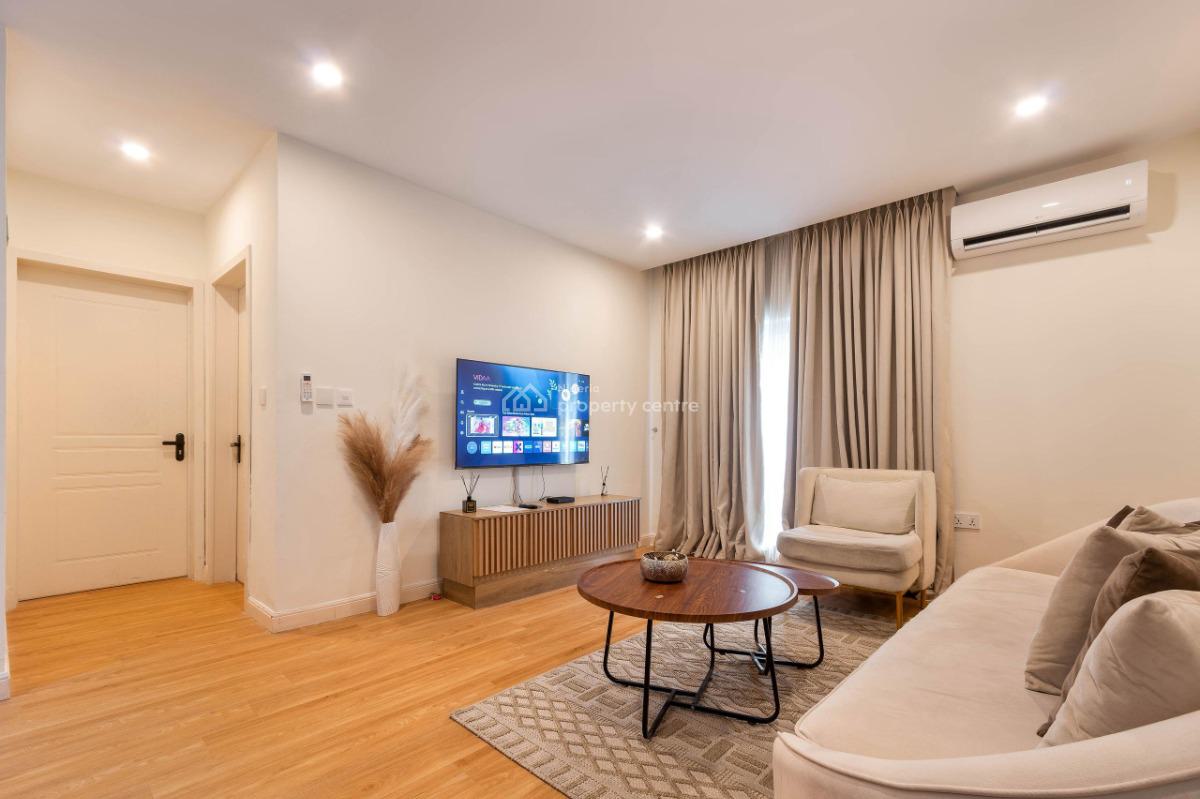 1 Bedroom Apartment with Swimming Pool and Gym, Lekki Phase 1, Lekki, Lagos, Flat / Apartment Short Let