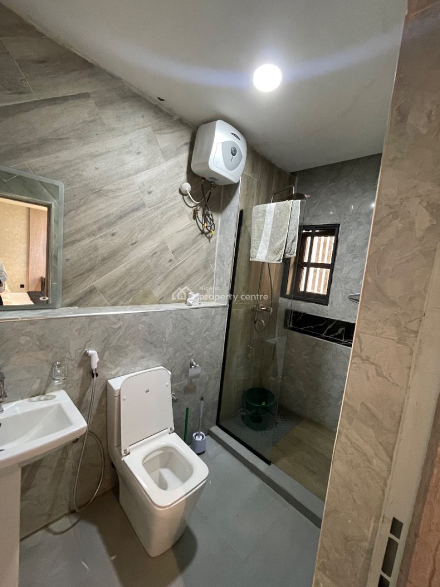 Luxury Studio Room, Ebele Okeke Crescent, Wuye, Abuja, Self Contain (single Rooms) Short Let