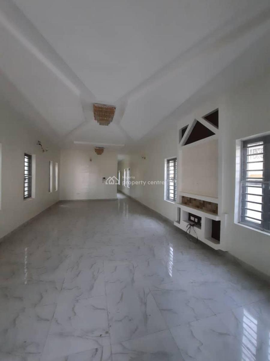 5 Bedroom Fully Detached with Bq and Security House, Chevron Drive, Lekki, Lagos, Detached Duplex for Rent