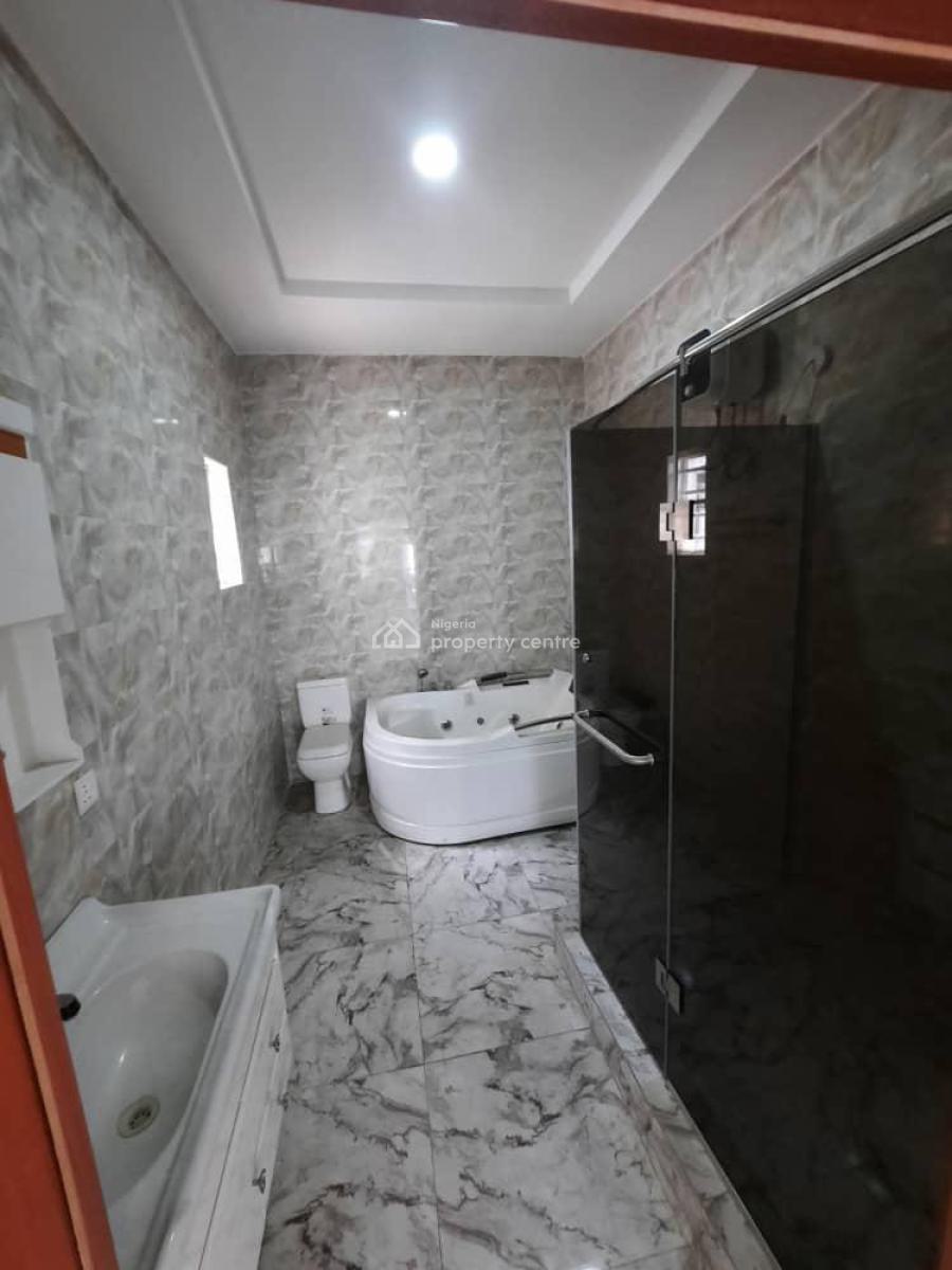 5 Bedroom Fully Detached with Bq and Security House, Chevron Drive, Lekki, Lagos, Detached Duplex for Rent
