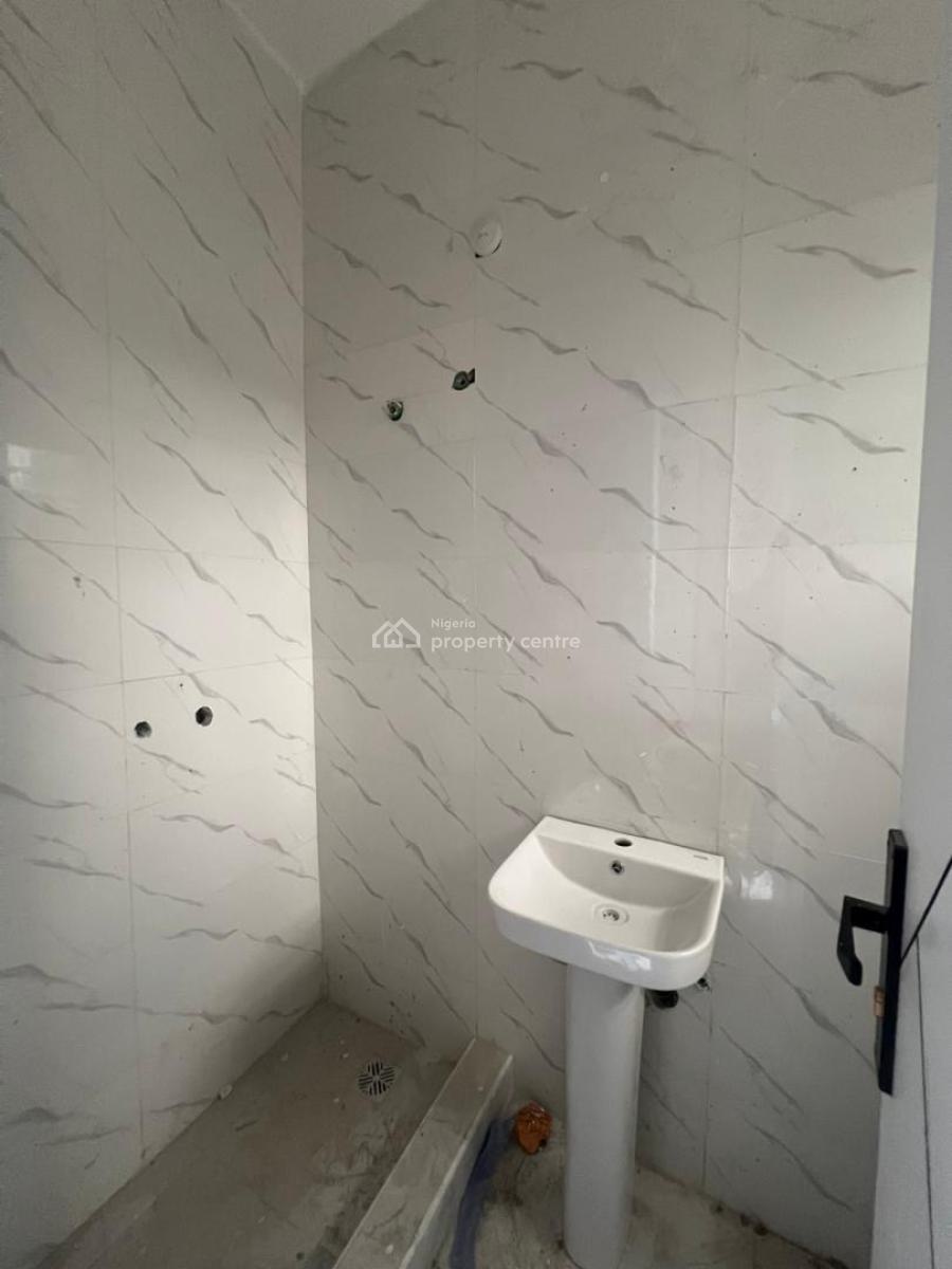 Elegant Newly Built 2 Bedroom Apartment in a Secured Estate, Igbo Efon, Lekki, Lagos, Flat / Apartment for Sale