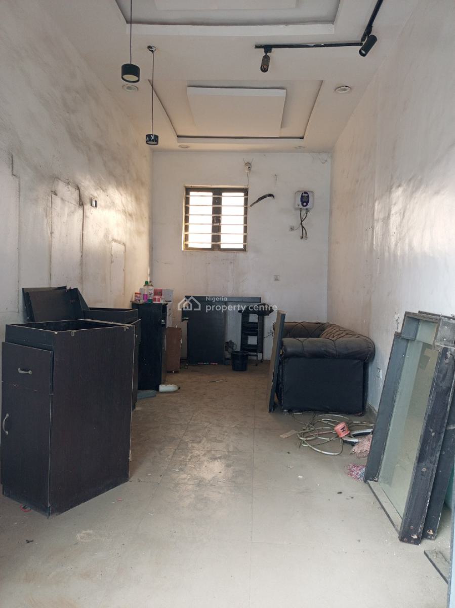 22sqm Shop Ground Floor Commercial Area, Idado, Lekki, Lagos, Plaza / Complex / Mall for Rent