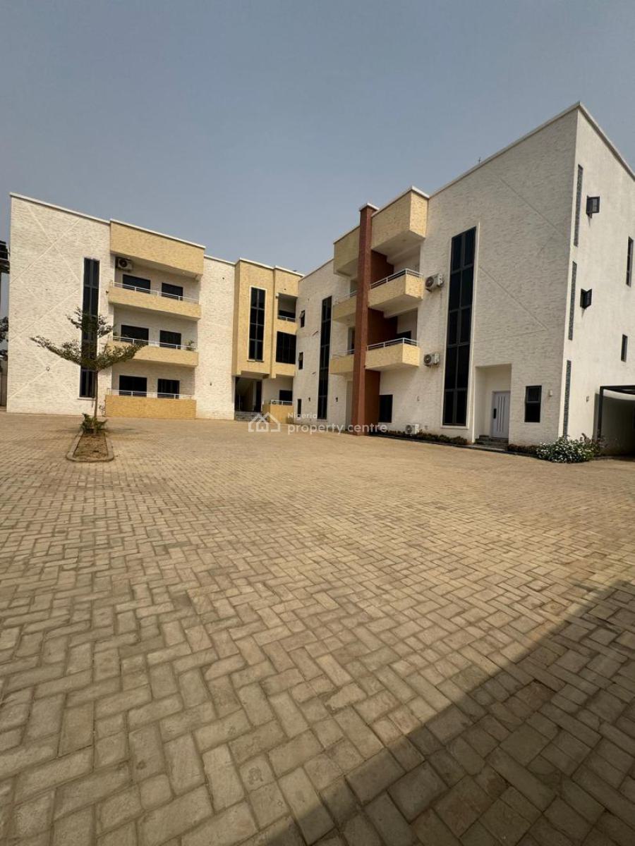 Spacious 3 Bedrooms Flat, Jahi, Abuja, House for Rent