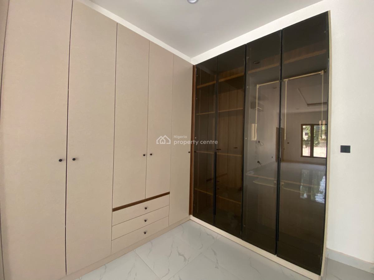 Massive 8bedroom Mansion, Serene, Maitama District, Abuja, Detached Duplex for Rent