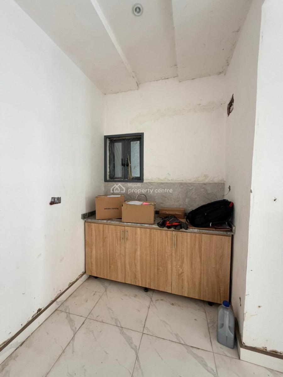 Studio Apartments on a 20-year Leasehold.studio Ground Floor/1st Floor, Montegomery Sabo Yaba, Sabo, Yaba, Lagos, Self Contain (single Rooms) for Sale