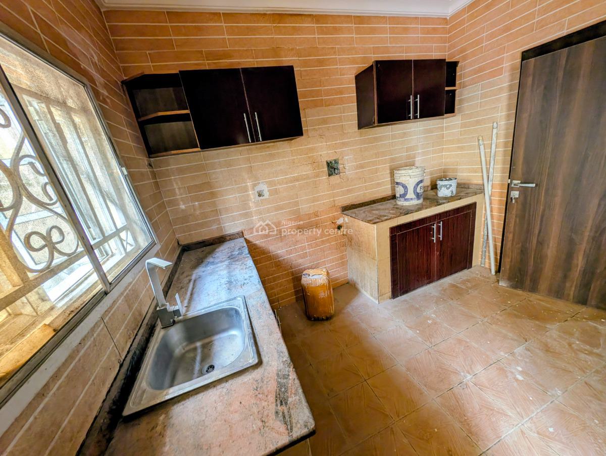 Spacious 3bed Room Semi Detached Duplex with 2 Living Room and Dining, Wumba, Wumba, Abuja, Semi-detached Duplex for Rent