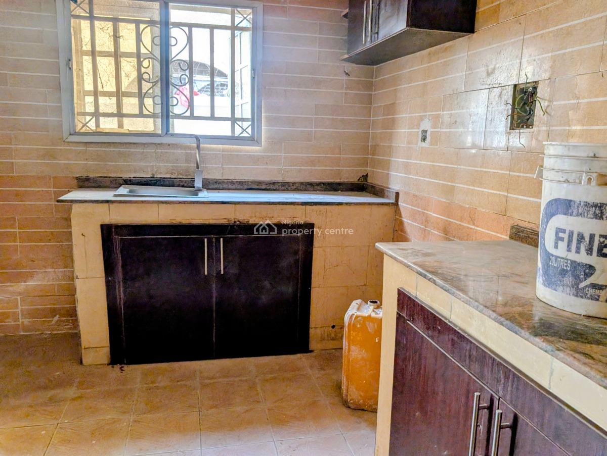 Spacious 3bed Room Semi Detached Duplex with 2 Living Room and Dining, Wumba, Wumba, Abuja, Semi-detached Duplex for Rent