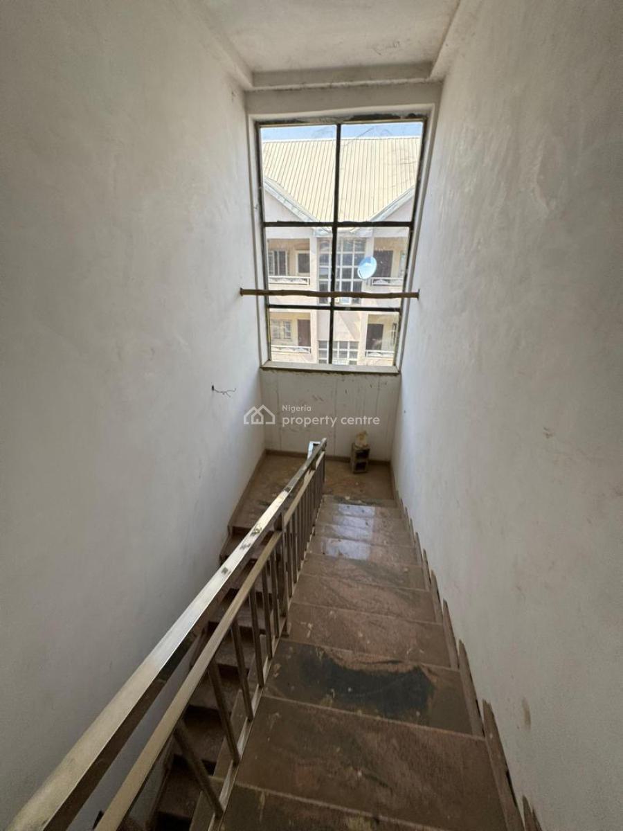 Spacious Three Bedrooms Flat, Area 1. Garki Abuja, Area 1, Garki, Abuja, Flat / Apartment for Rent