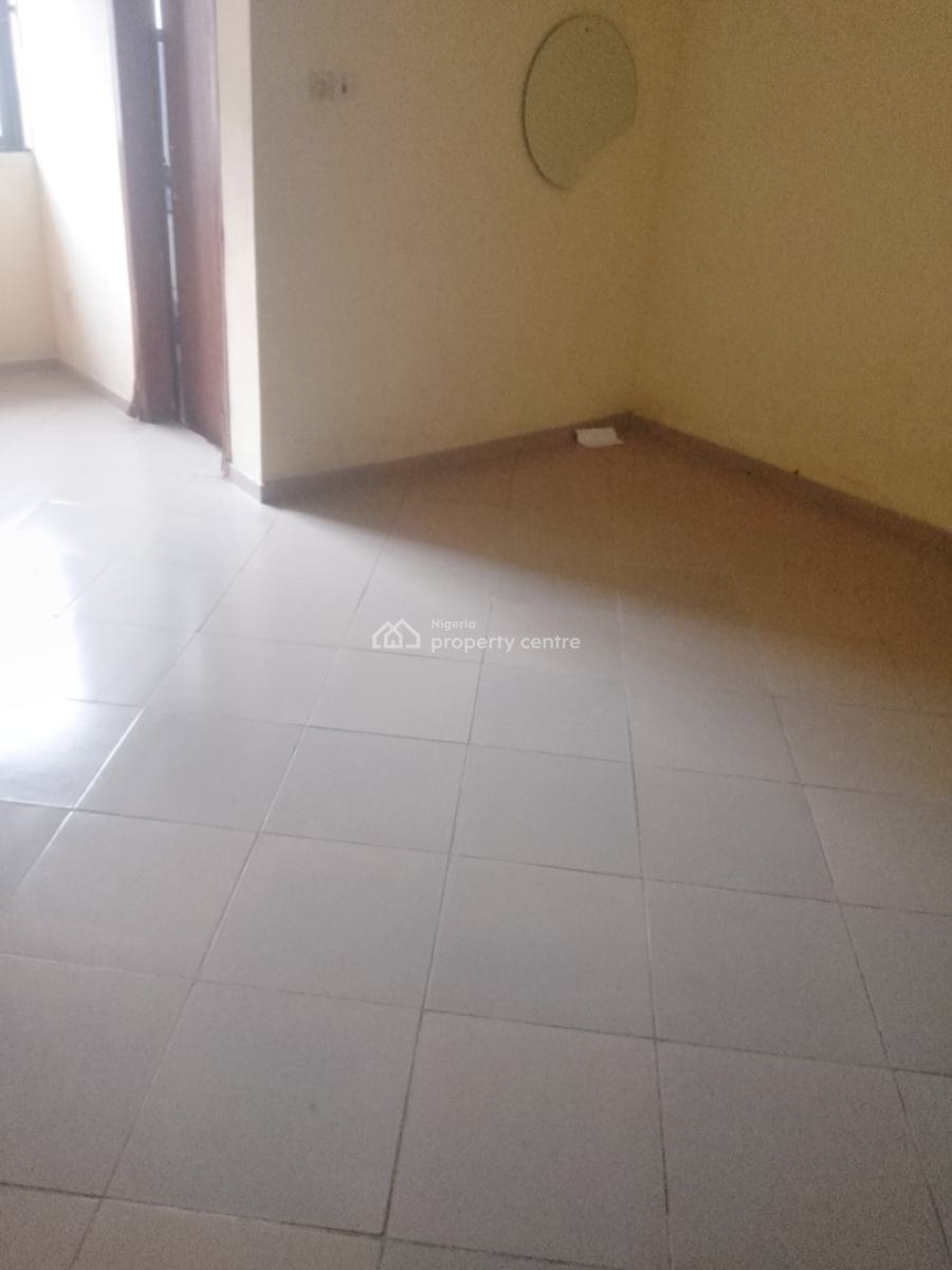 2 Bedroom Flat, Lekki Phase 1, Lekki, Lagos, House for Sale