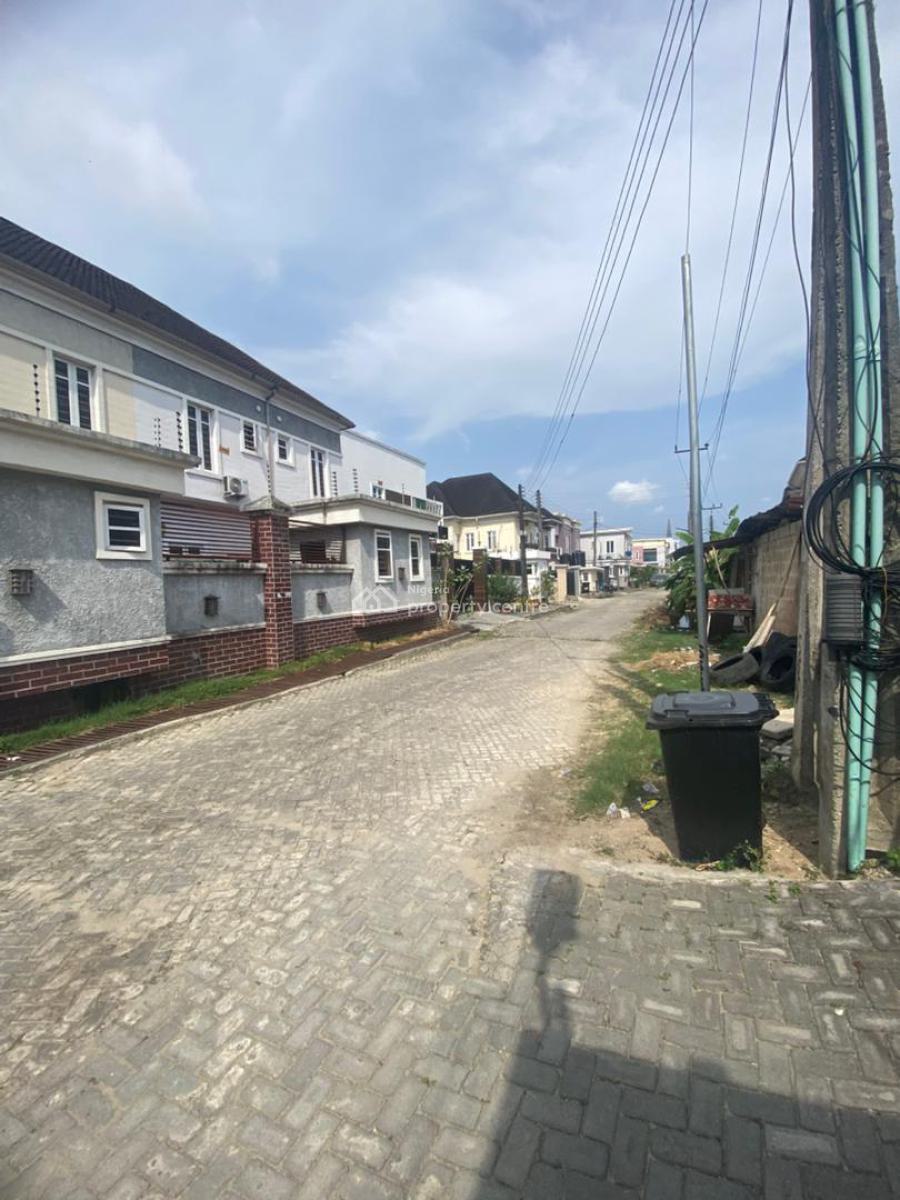 Luxurious 4 Bedroom Semi-detached Duplex with Bq, Ikota, Lekki Phase 2, Lekki, Lagos, Semi-detached Duplex for Sale