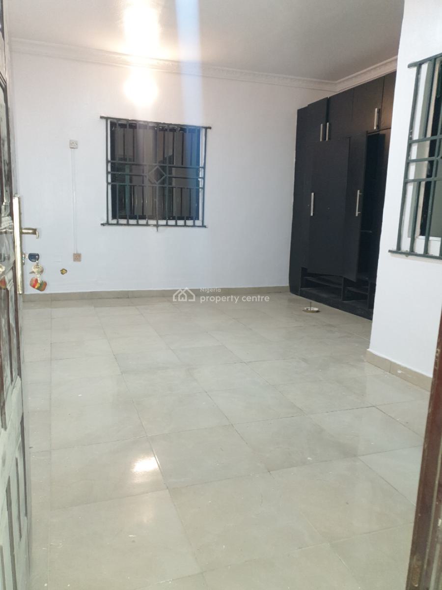 Spacious Miniflat Newly Renovated, Off New Road Igboefon, Lekki, Lagos, Mini Flat (room and Parlour) for Rent