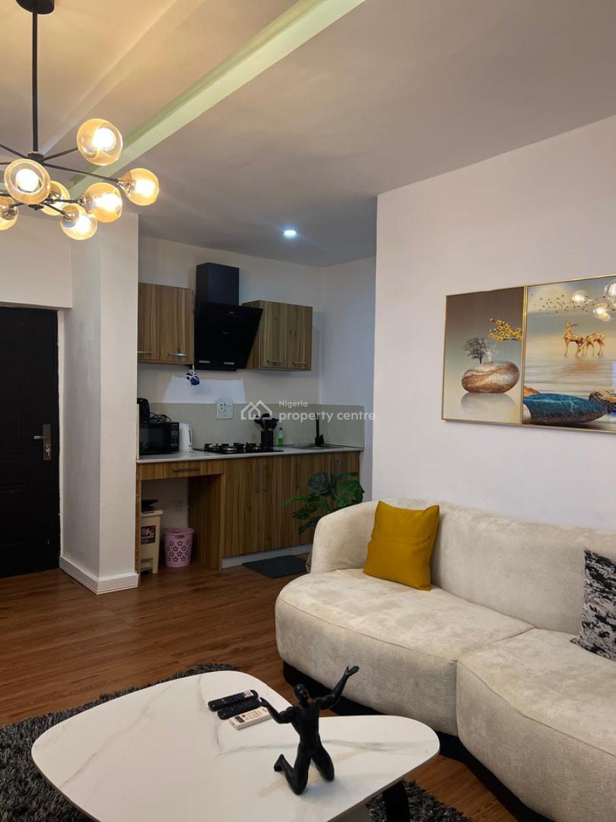 Luxury 1 Bedroom Apartment with Wine Bar and Elevator, Lekki Phase 1, Lekki, Lagos, Flat / Apartment Short Let