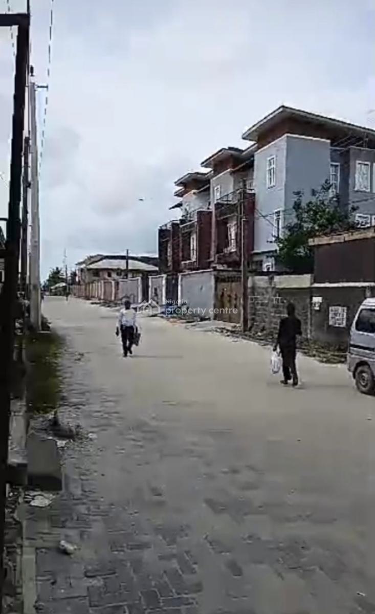 Medium Size Shop Facing Major Road{ Video}, Olokonla, Ajah, Lagos, Commercial Property for Rent