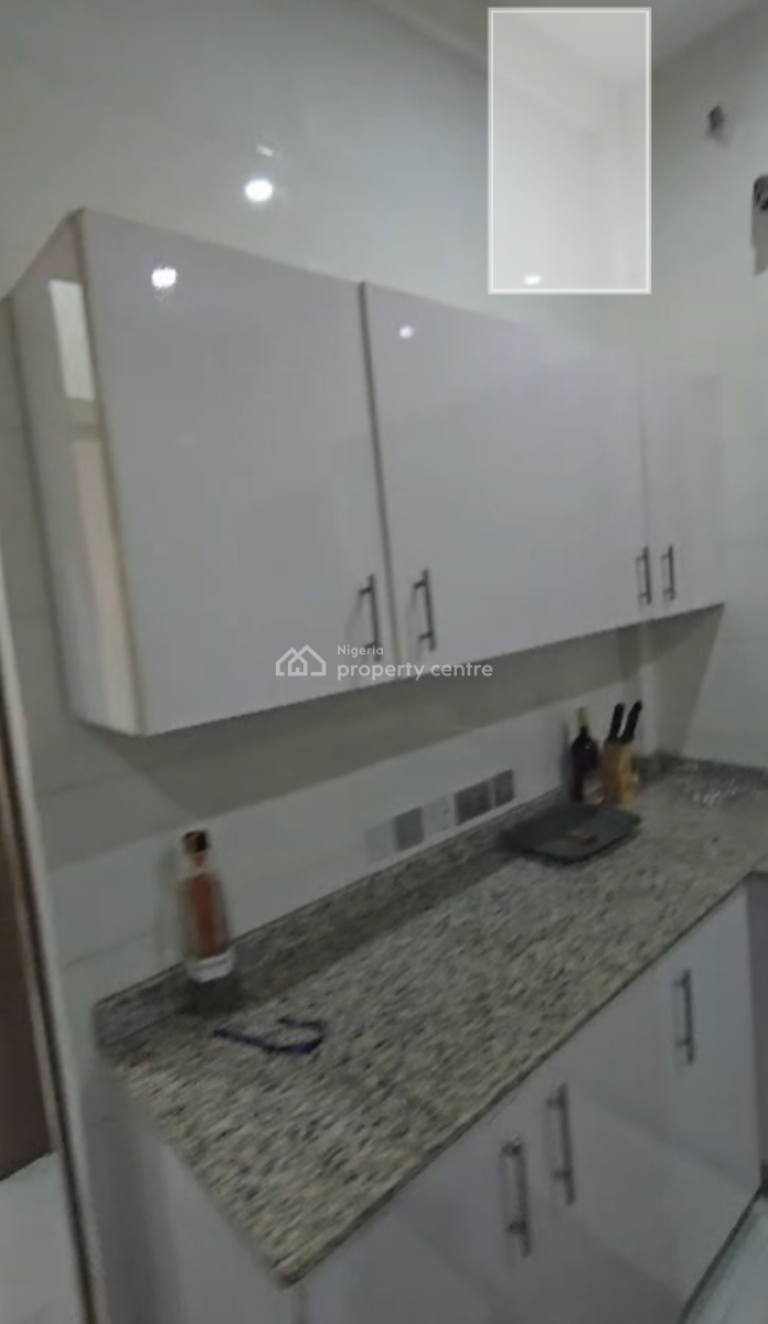 Serviced 3 Bedroom Terrace + 1 Room Bq, Lekki The By Updc Estate, Lekki Phase 1, Lekki, Lagos, Terraced Duplex for Rent