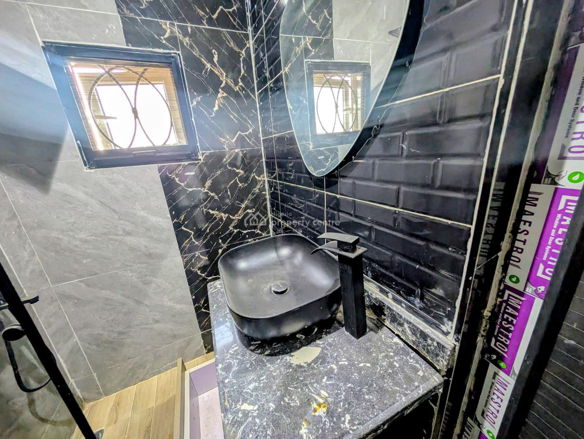 Exquisitely Finished 5bed Rooms Semi Detached Duplex, Gaduwa, Gaduwa, Abuja, Semi-detached Duplex for Rent