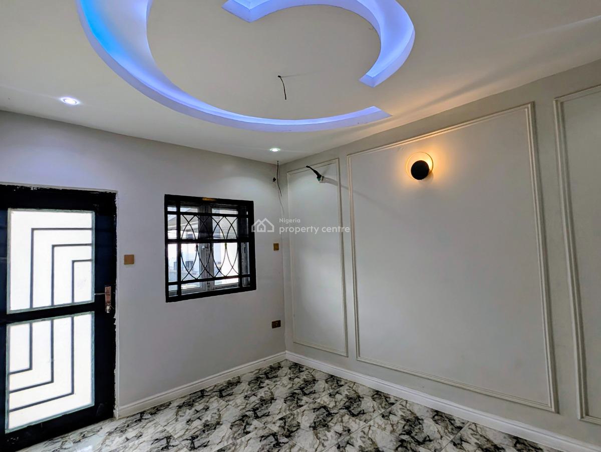 Exquisitely Finished 5bed Rooms Semi Detached Duplex, Gaduwa, Gaduwa, Abuja, Semi-detached Duplex for Rent