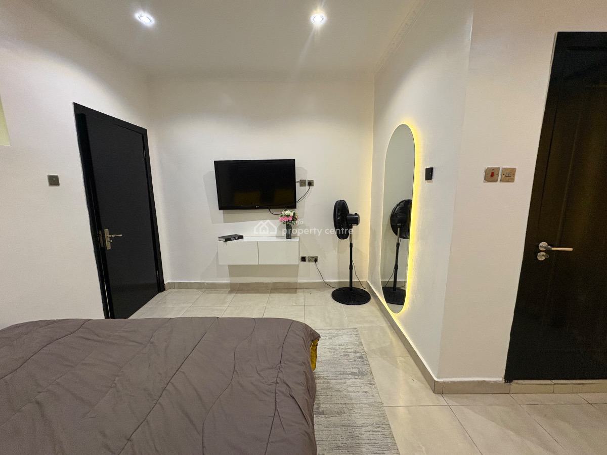 Tastefully Furnished 2 Bedroom Duplex Available, Meadow Hall Way, Ikate Elegushi, Lekki, Lagos, Terraced Duplex Short Let