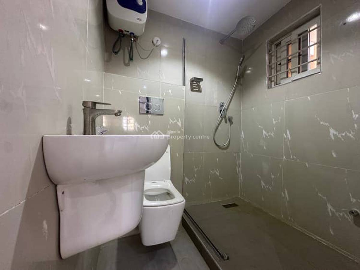 3 Bedroom with Bq, Lekki Phase 1, Lekki, Lagos, Flat / Apartment for Sale