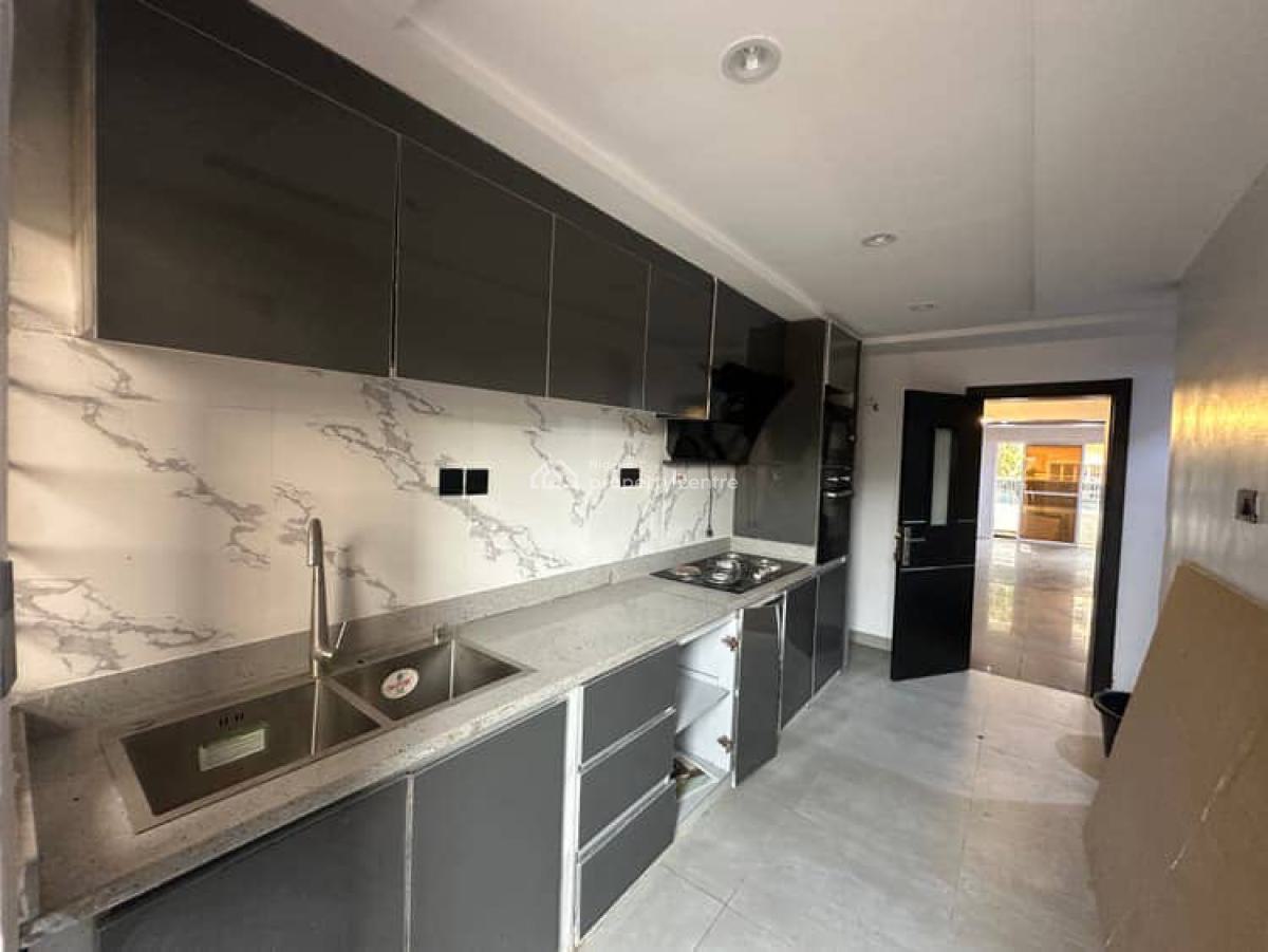 3 Bedroom with Bq, Lekki Phase 1, Lekki, Lagos, Flat / Apartment for Sale